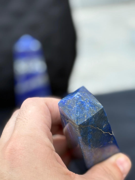 Lapis Lazuli Tower Natural Blue Crystal Point Healing Stone Home Decor