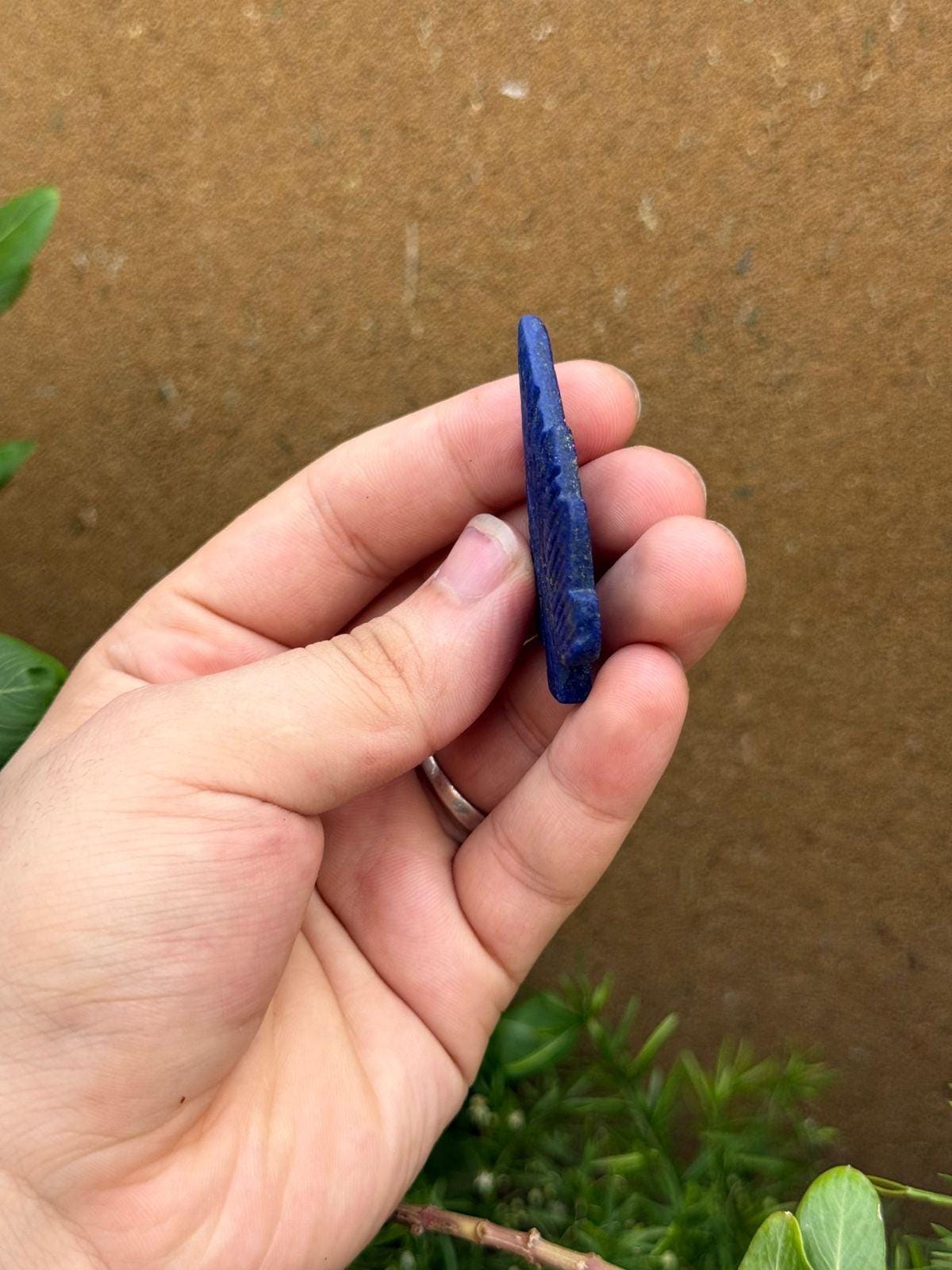 Natural Afghan Lapis Lazuli Leaf Carving Hand Carved Blue CrystalAfghanistan Gemstone