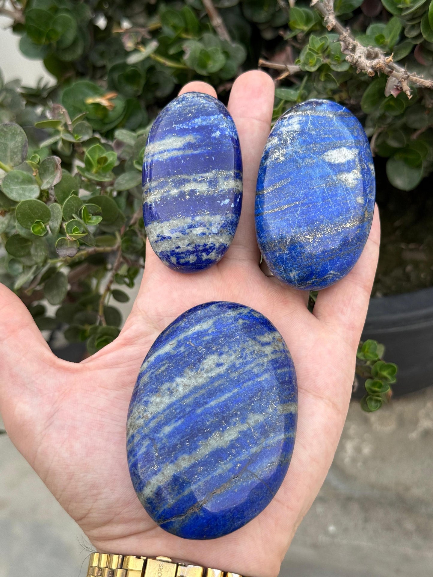 Lapis Lazuli Stone Set: Polished Blue Crystals for Meditation Home Decor
