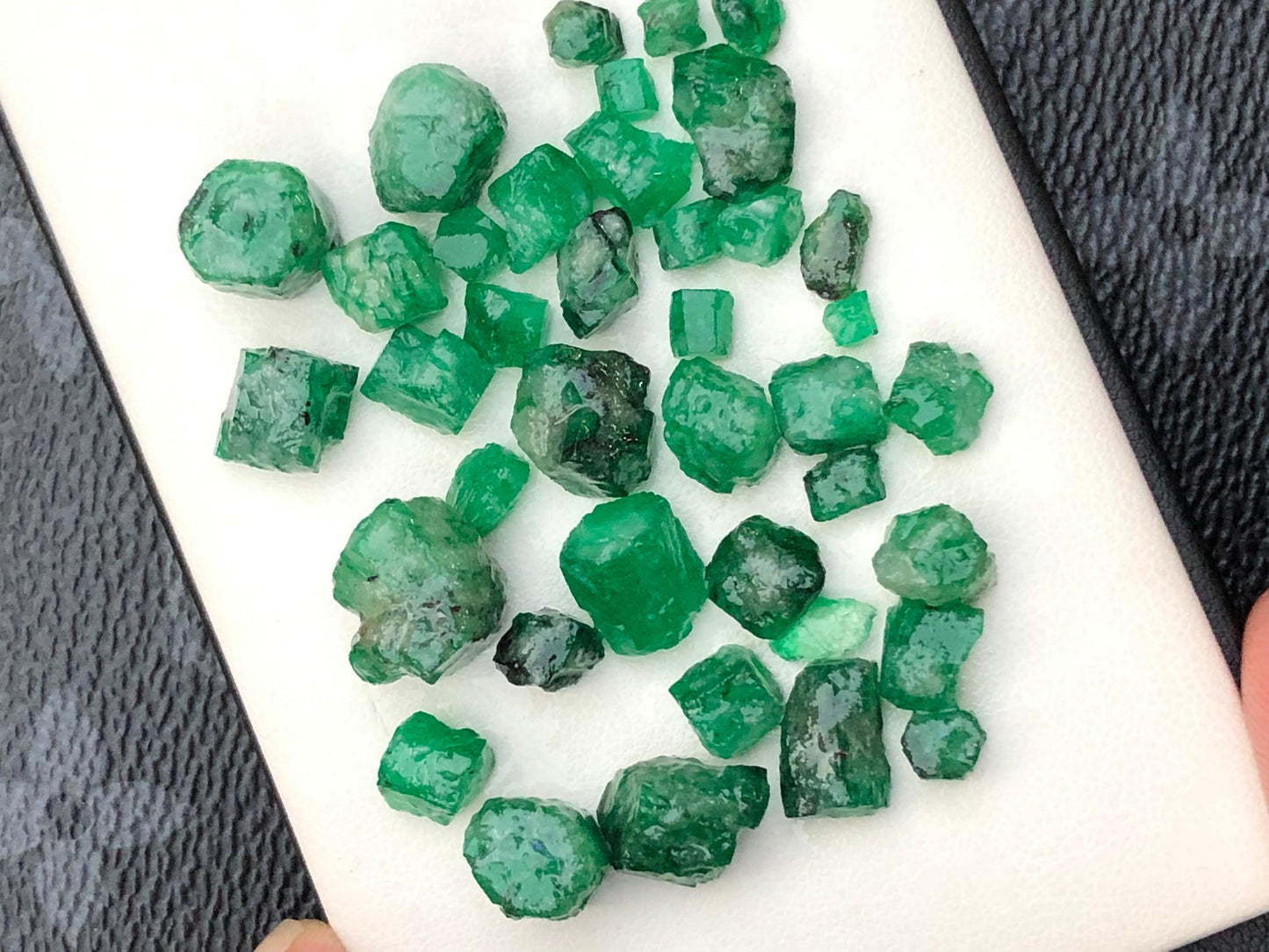 Natural Emerald Rough Lot  Swat Emerald Crystals  Raw Green Gemstone Parcel for Jewelry  Collectors
